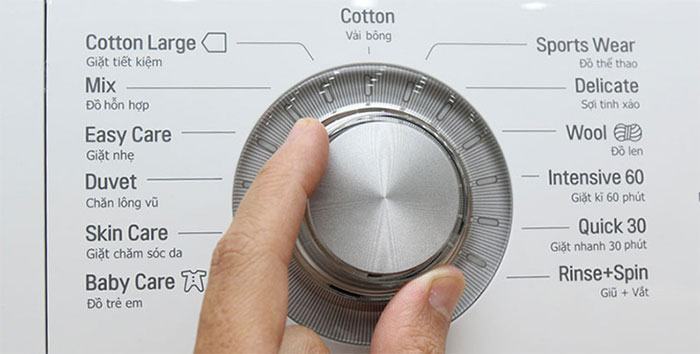 máy giặt bao nhiêu cân thì giặt được chăn