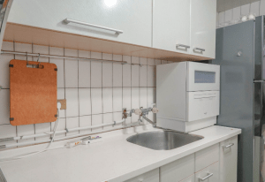 Máy rửa bát Panasonic NP-TH4