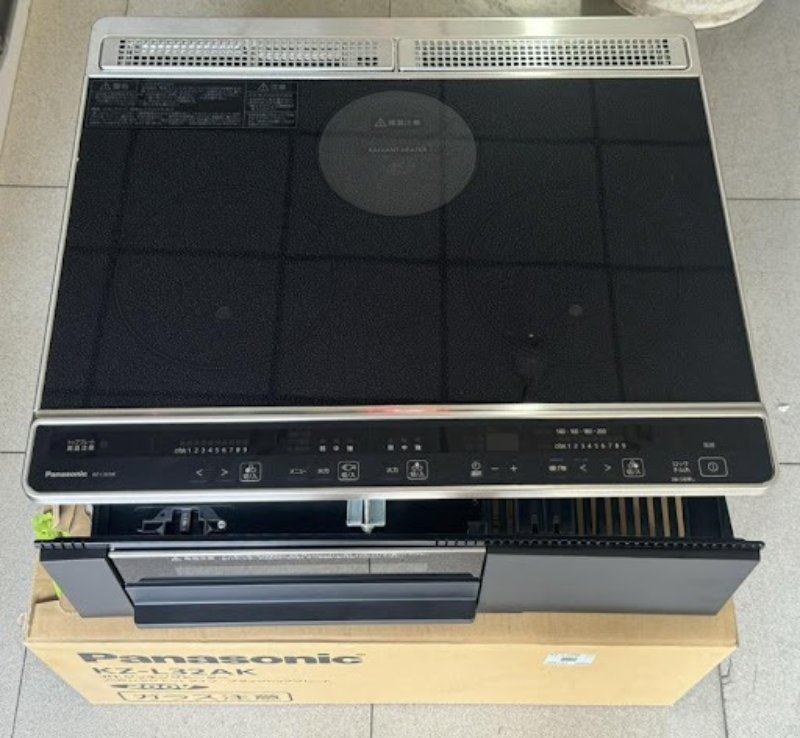 Bếp từ Panasonic L32AK - 3 Vùng Nấu 1 lò nướng