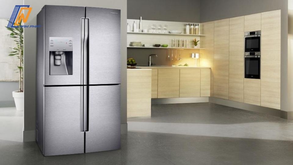 so sánh tủ lạnh Hitachi và Samsung