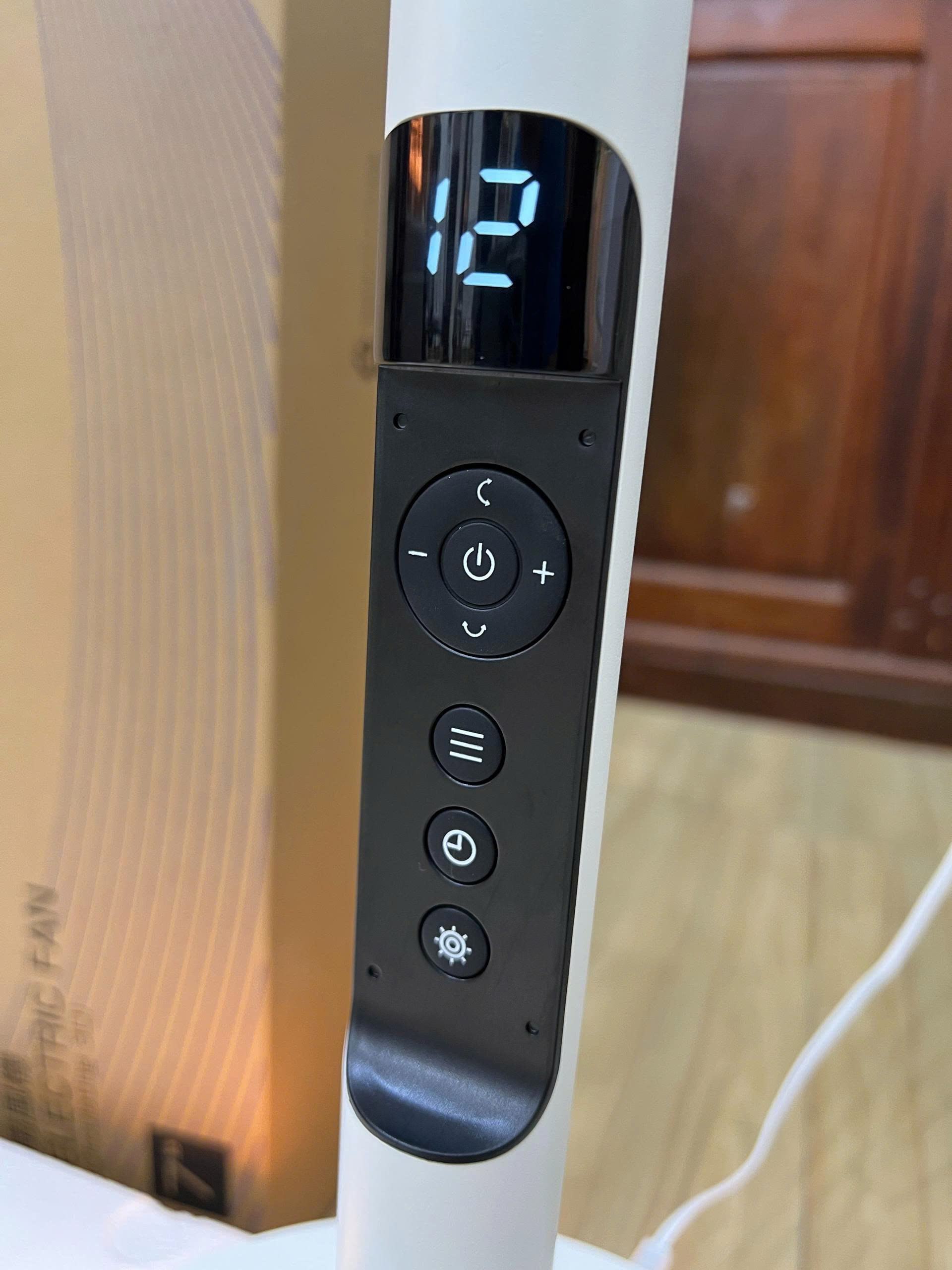 Quạt Taijutsu FS W2000GT