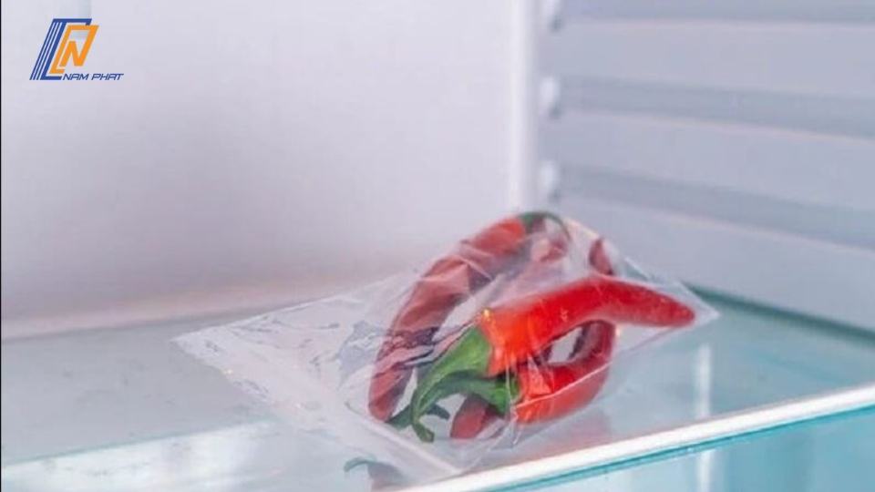 Cách bảo quản ớt trong tủ lạnh