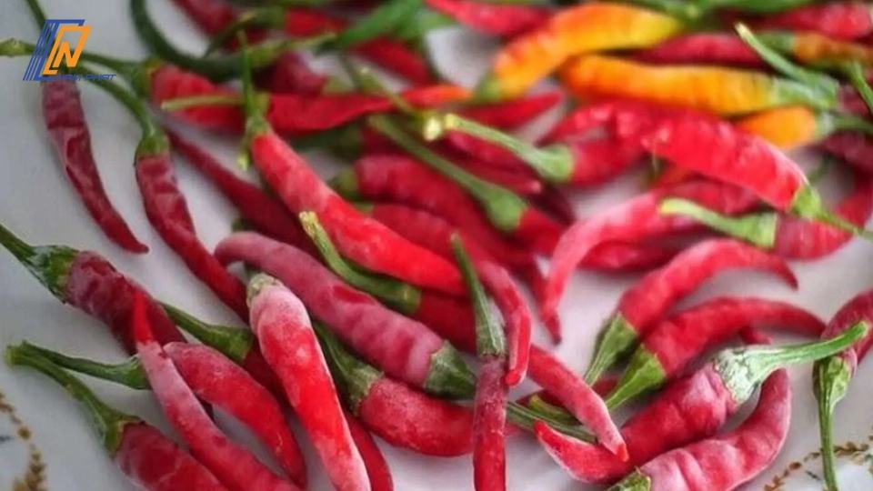 Cách bảo quản ớt trong tủ lạnh
