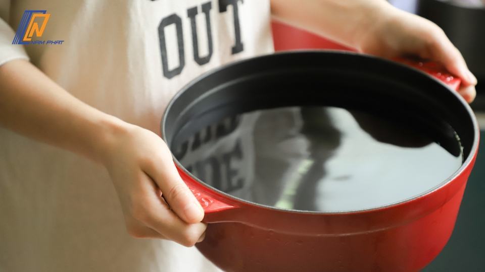 Máy rửa bát có rửa được xoong nồi không