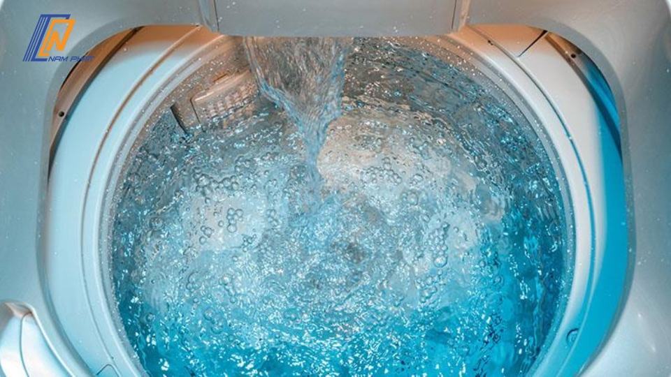 cách xử lý nước yếu khi dùng máy giặt