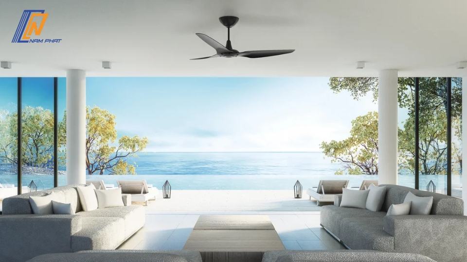 quạt cây hay quạt trần tốn điện hơn