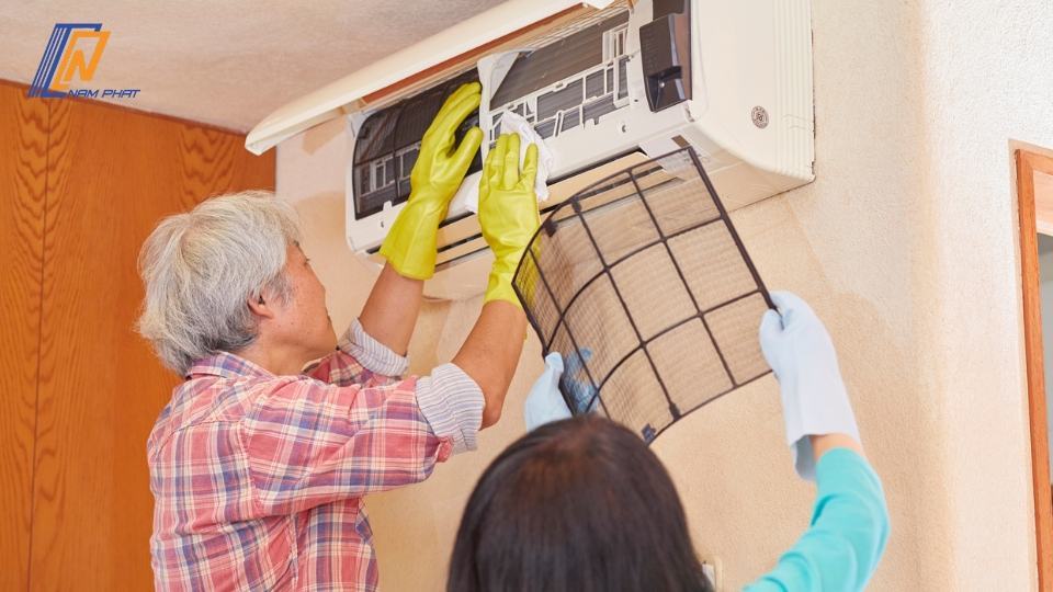 cách xử lý điều hòa kêu to tại nhà