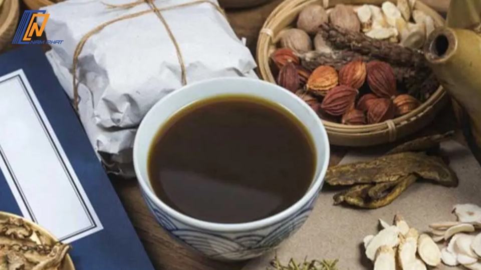 Thuốc bắc sắc xong để tủ lạnh được không