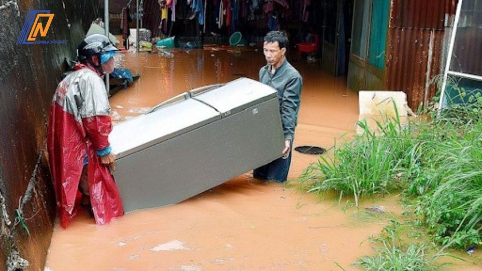 Tủ lạnh bị ngập nước có sao không