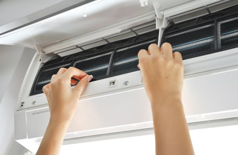 Vệ sinh lưới lọc 