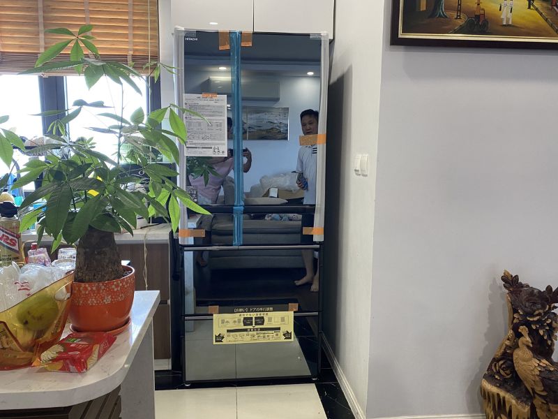 Tủ lạnh Hitachi mặt gương 